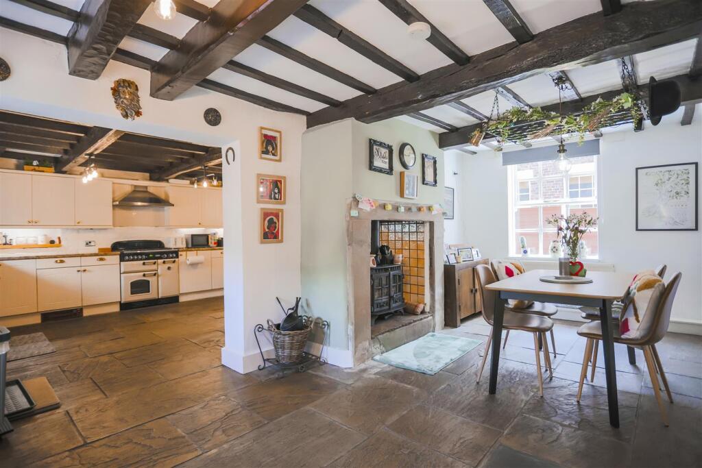 Additional property image - The Starkies, Bury