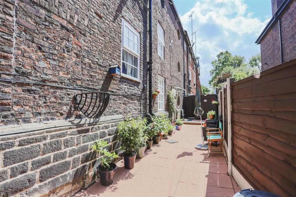 Additional property image - The Starkies, Bury
