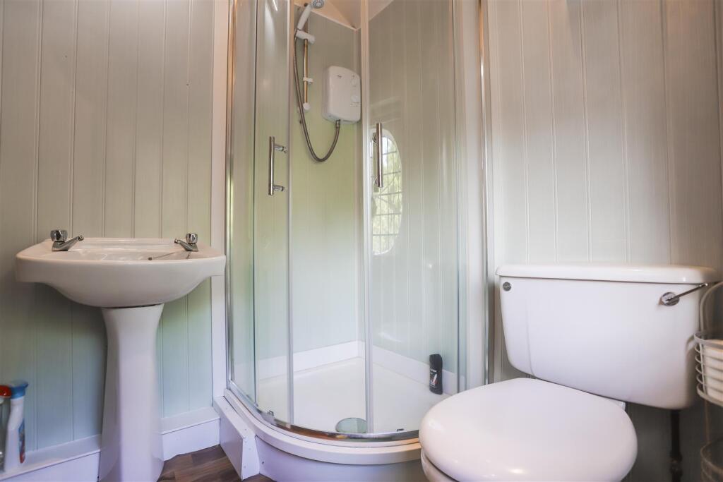 Additional property image - The Starkies, Bury
