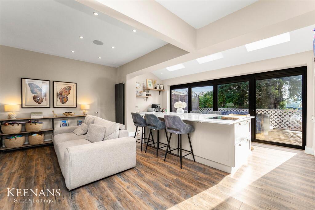 Main image of property: Bury & Bolton Road, Radcliffe