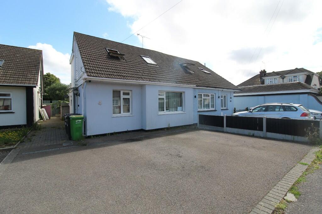 Main image of property: Vaughan Close, Rochford, Essex, SS4