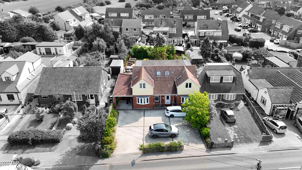 Main image of property: Ashingdon Road, Rochford, Essex, SS4