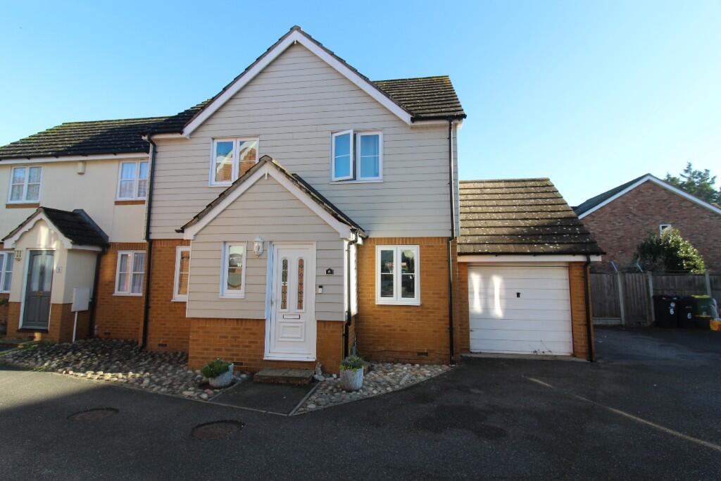 Main image of property: Magnolia Road, Rochford, Essex, SS4