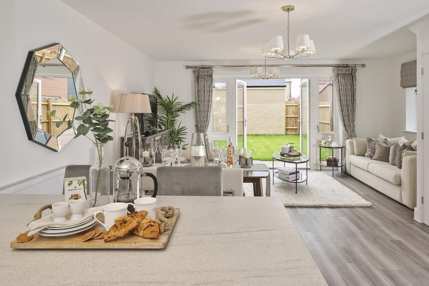 3 bedroom semidetached house for sale in Chauncy Gardens (Off