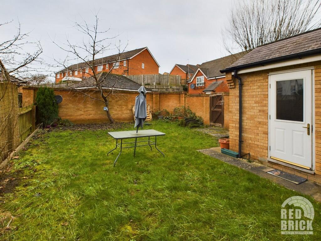 Additional property image - Overbecks Close, Rugby, Warwickshire, CV22