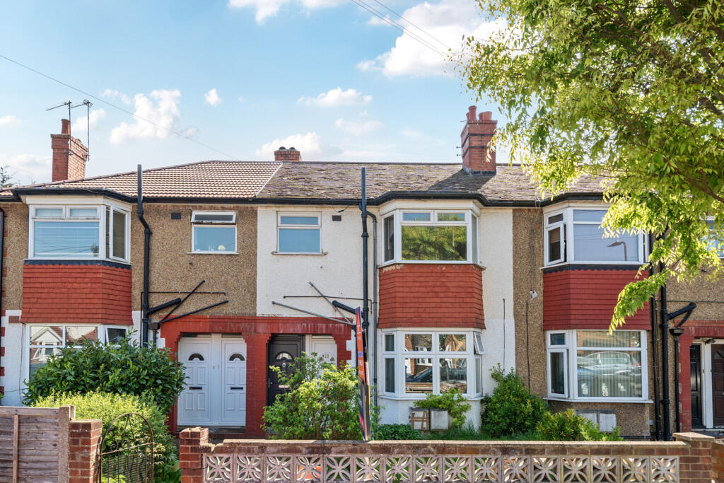 Main image of property: Reading Road, Northolt