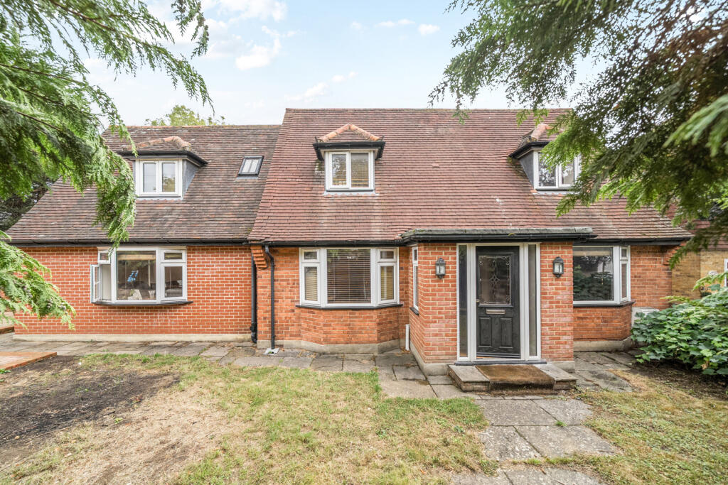 Main image of property: Long Lane, Ickenham, Uxbridge