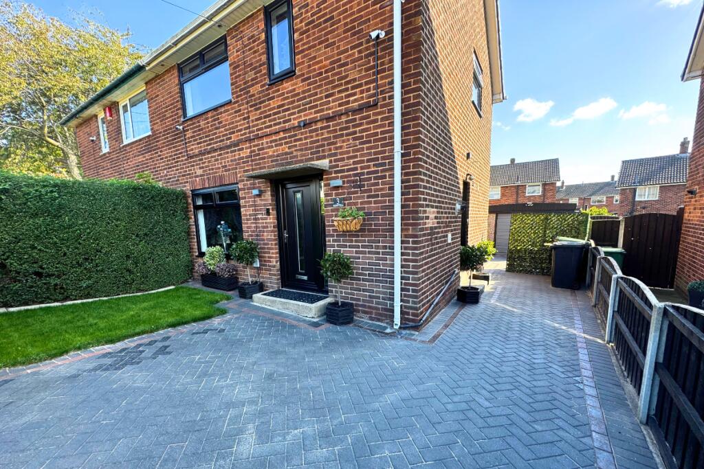 Main image of property: Redhall Close, Leeds