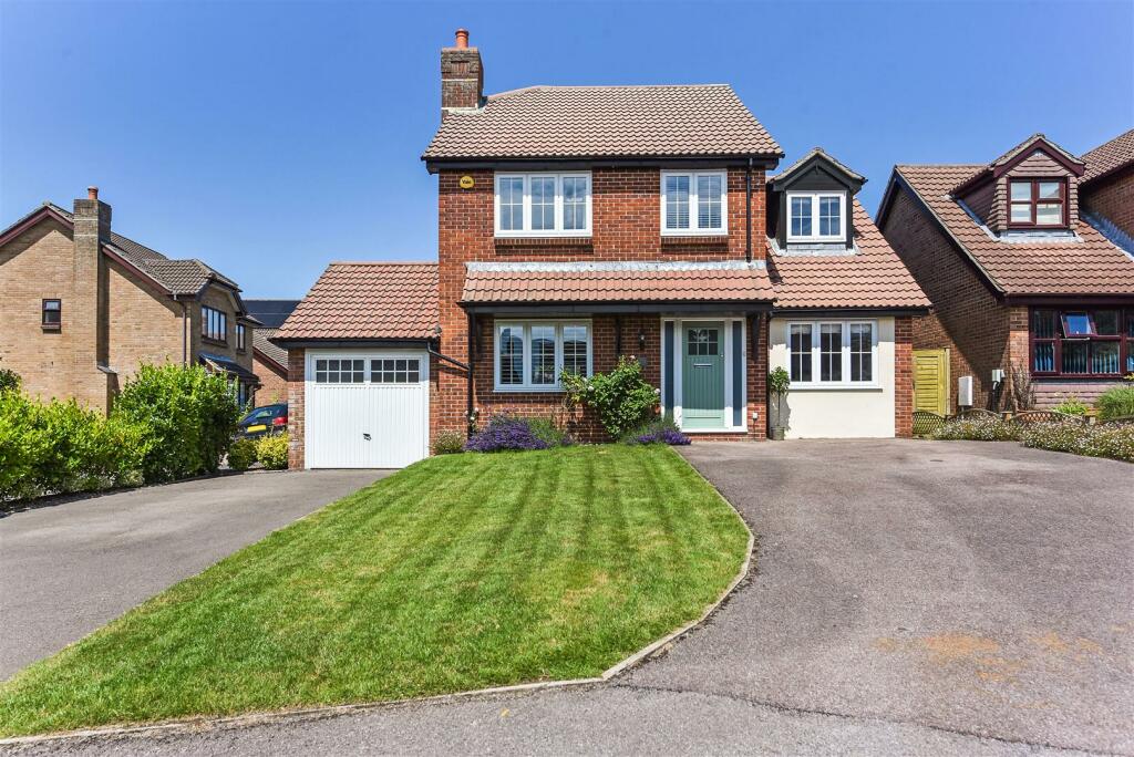 Main image of property: Horndean, Hampshire