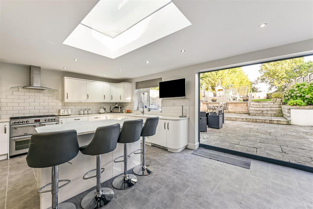 Main image of property: London Road, Cowplain