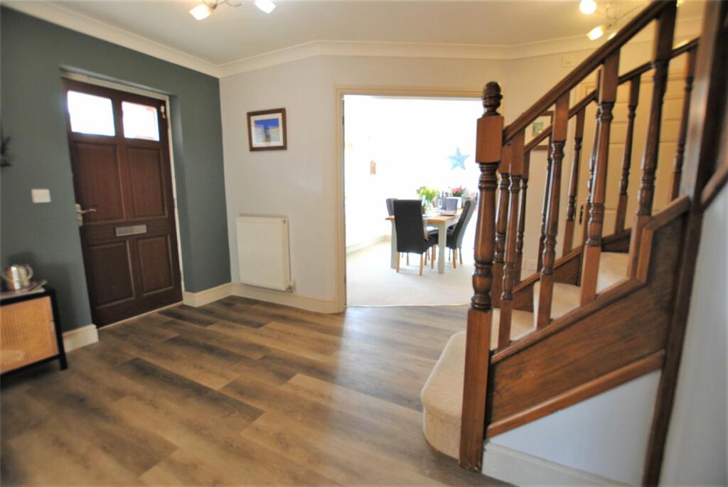 4 bedroom detached house for sale in Cambrian Way, Marshfield, Cardiff, CF3