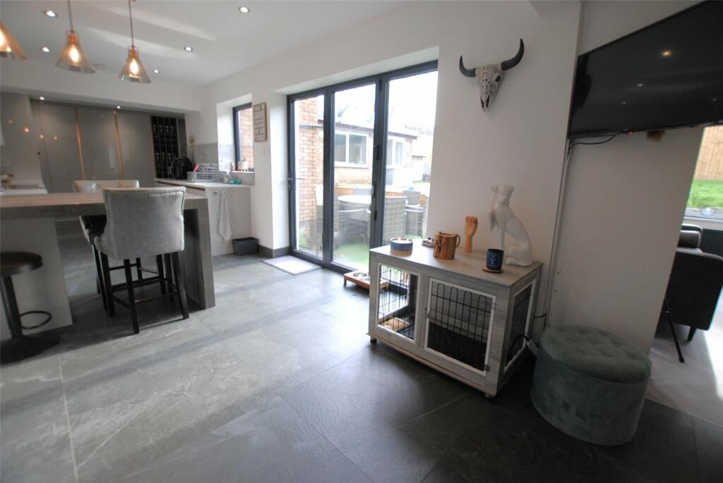 Additional property image - Llwyn Y Pia Road, Lisvane, Cardiff, CF14