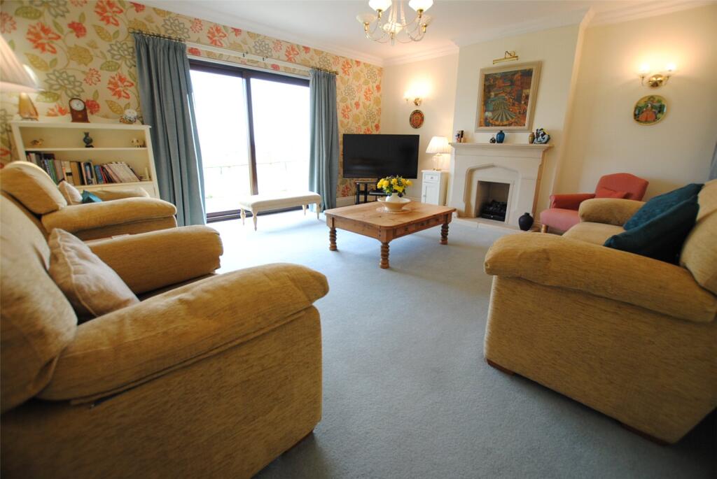 Additional property image - Castleton Rise, Castleton, Cardiff, CF3