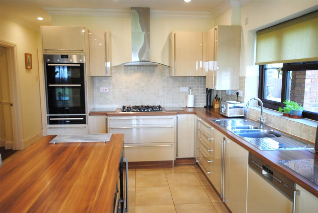 Additional property image - Castleton Rise, Castleton, Cardiff, CF3
