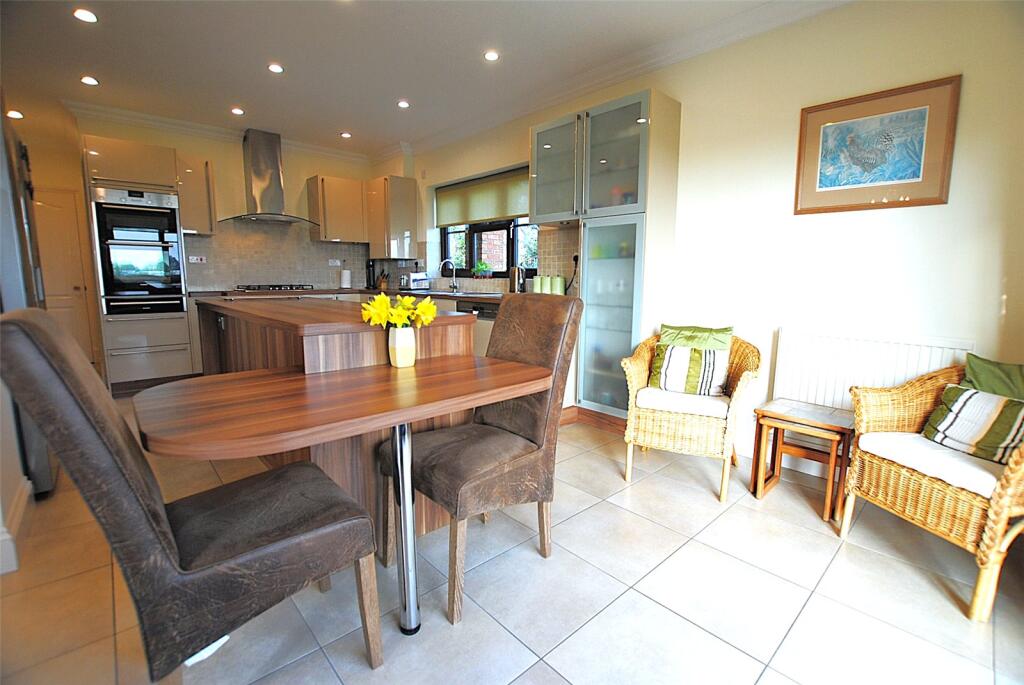 Additional property image - Castleton Rise, Castleton, Cardiff, CF3
