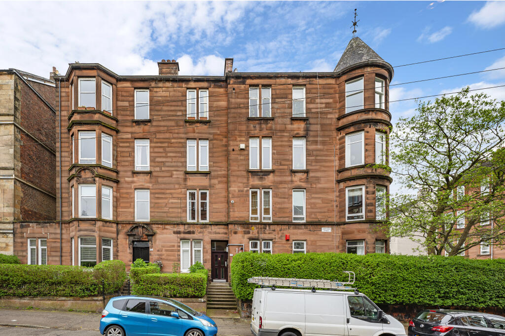 3 bedroom flat for sale in Flat 1/2 , 158 Whitehill Street, Dennistoun , Glasgow , G31