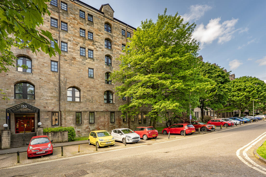 Main image of property: Flat 1/6, 153 Bell Street, Merchant City, Glasgow, G4