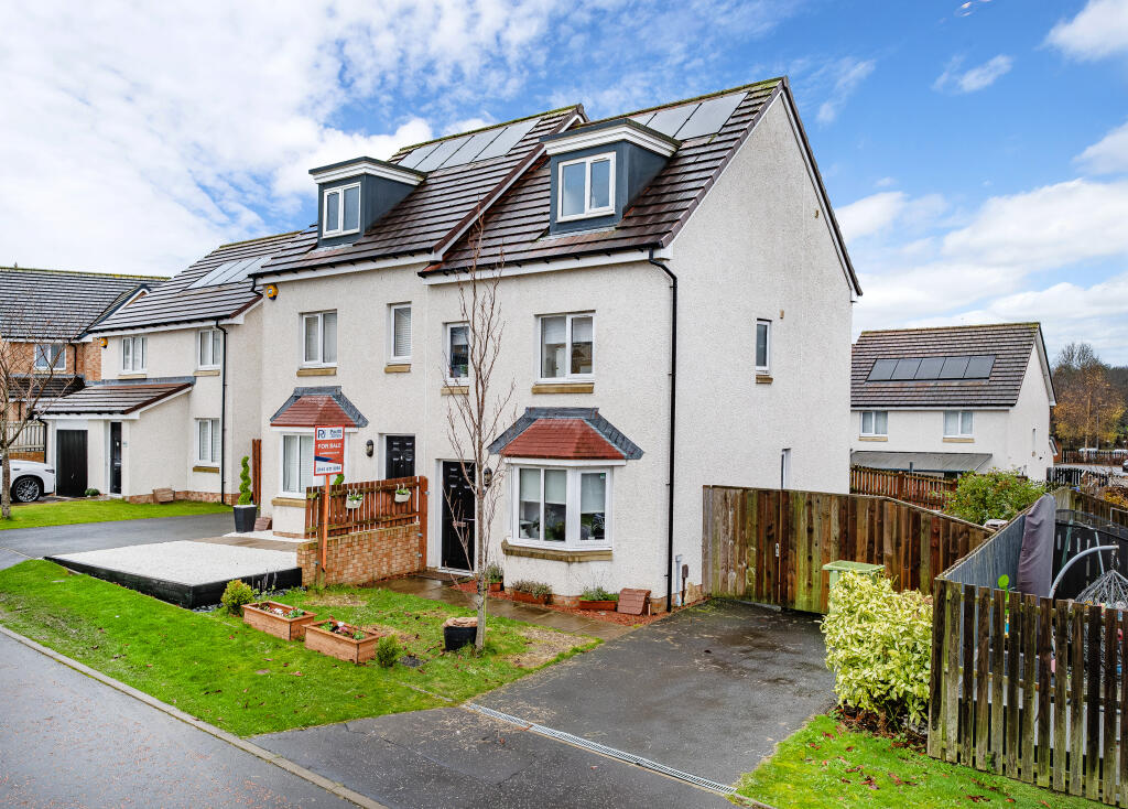 Main image of property: 2 Crowhall Drive , Glasgow, G33