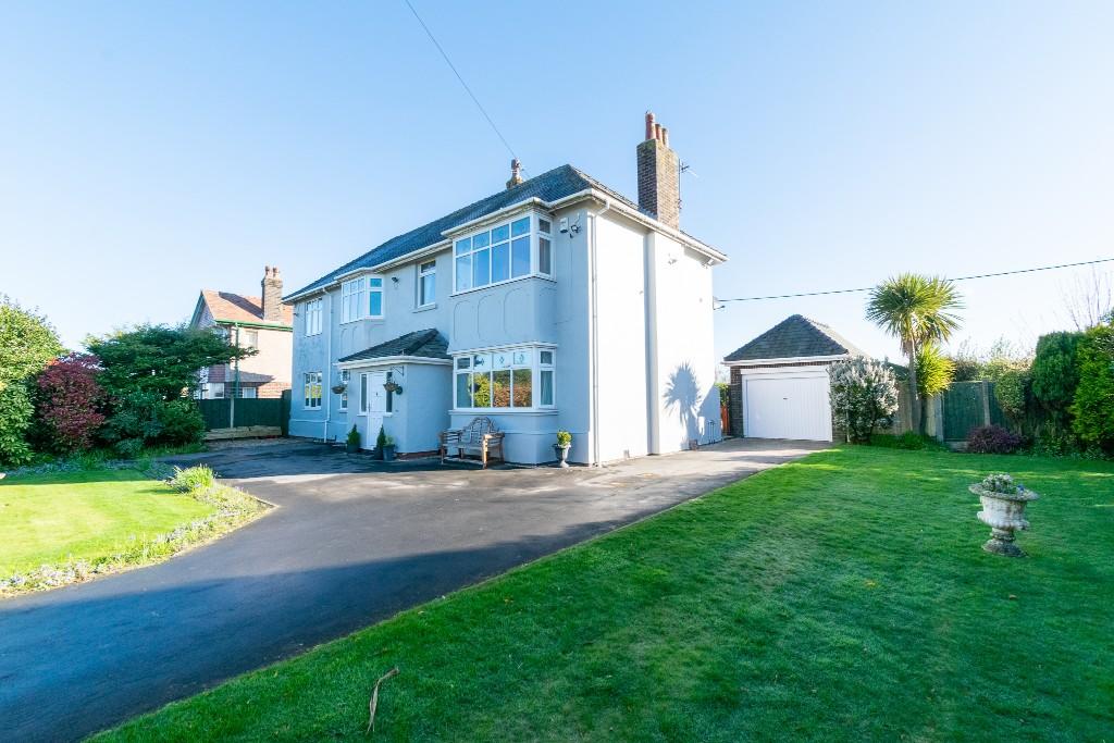 4 bedroom detached house for sale in Church Road, Bickerstaffe, L39