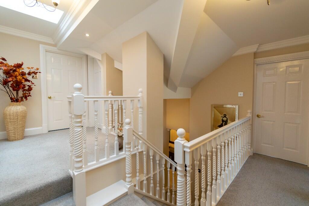 3 bedroom terraced house for sale in Lathom Park, Lathom, Ormskirk, L40