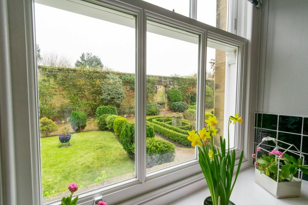 3 bedroom terraced house for sale in Lathom Park, Lathom, Ormskirk, L40