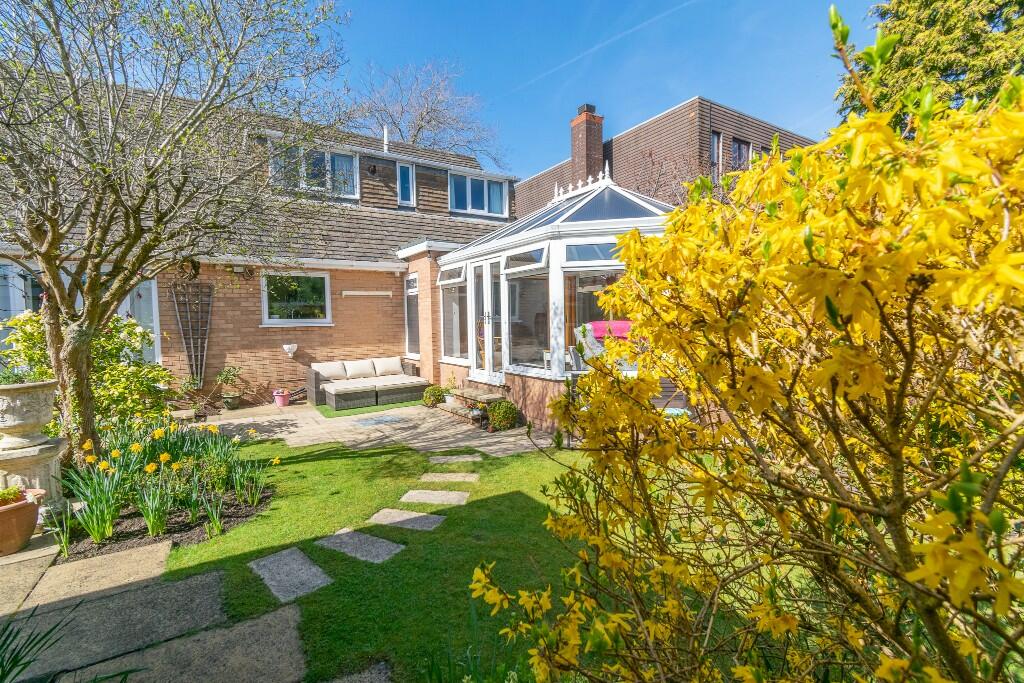 4 Bedroom Detached House For Sale In Trafalgar Road Birkdale