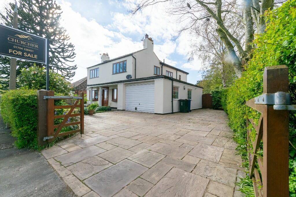 5 bedroom detached house for sale in Brick Kiln Lane, Rufford, L40