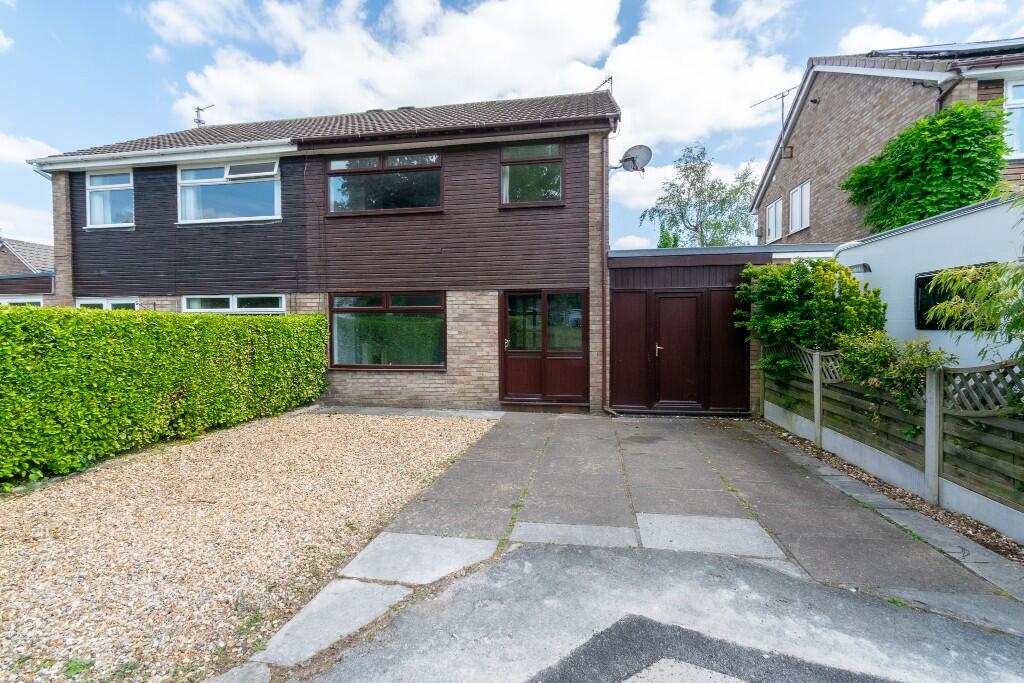 Main image of property: Redcliffe Gardens, Ormskirk, Lancashire, L39