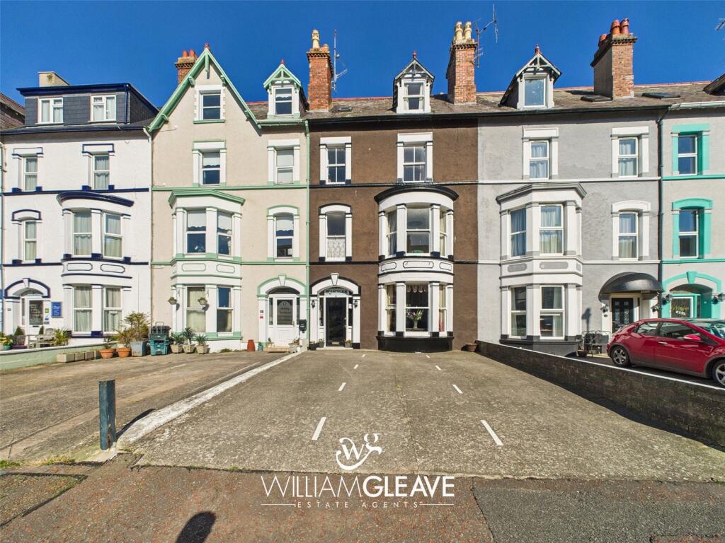 Main image of property: Deganwy Avenue, Llandudno, Conwy, LL30