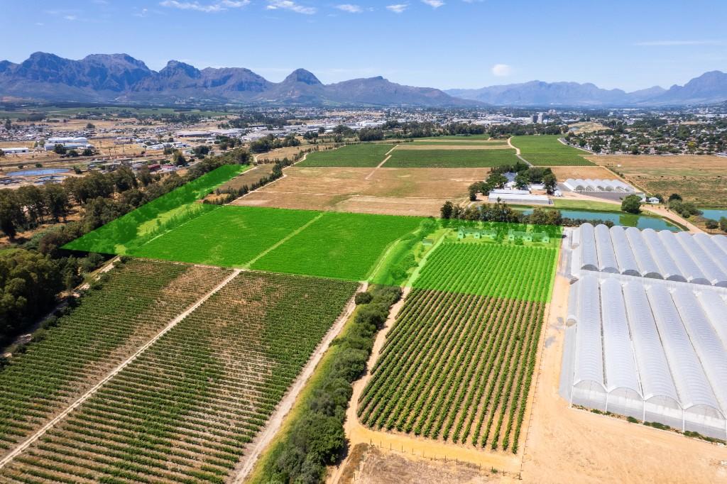 Main image of property: Paarl, Western Cape