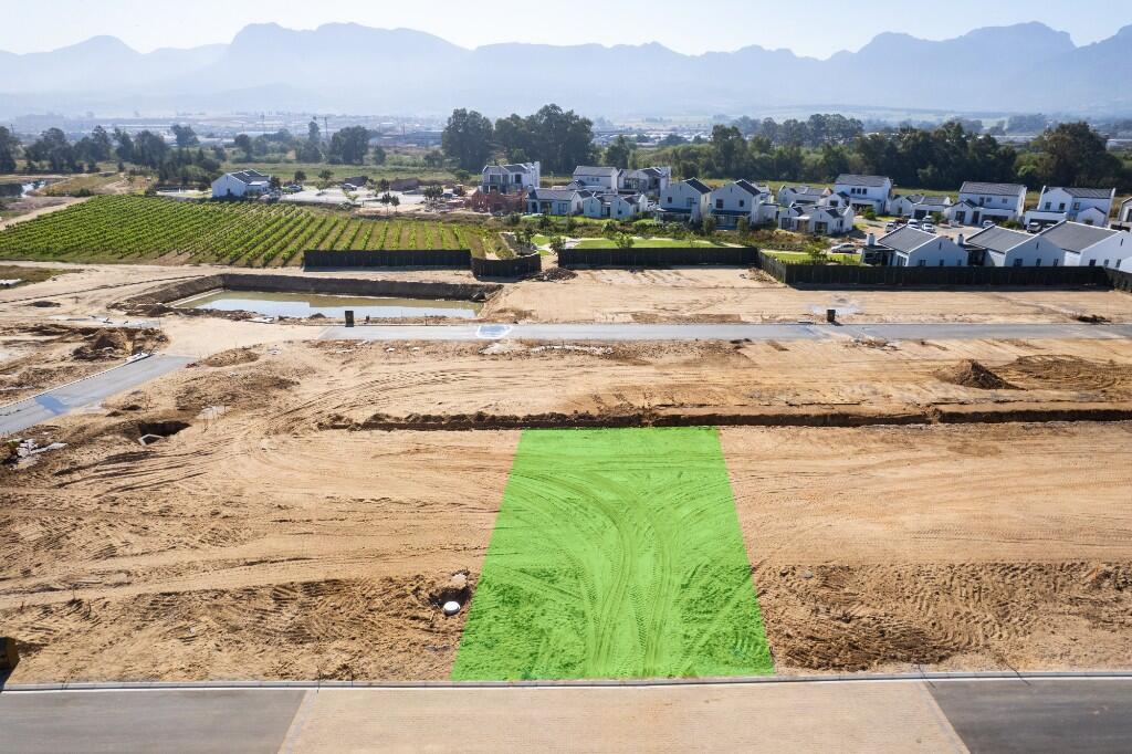 Main image of property: Paarl, Western Cape