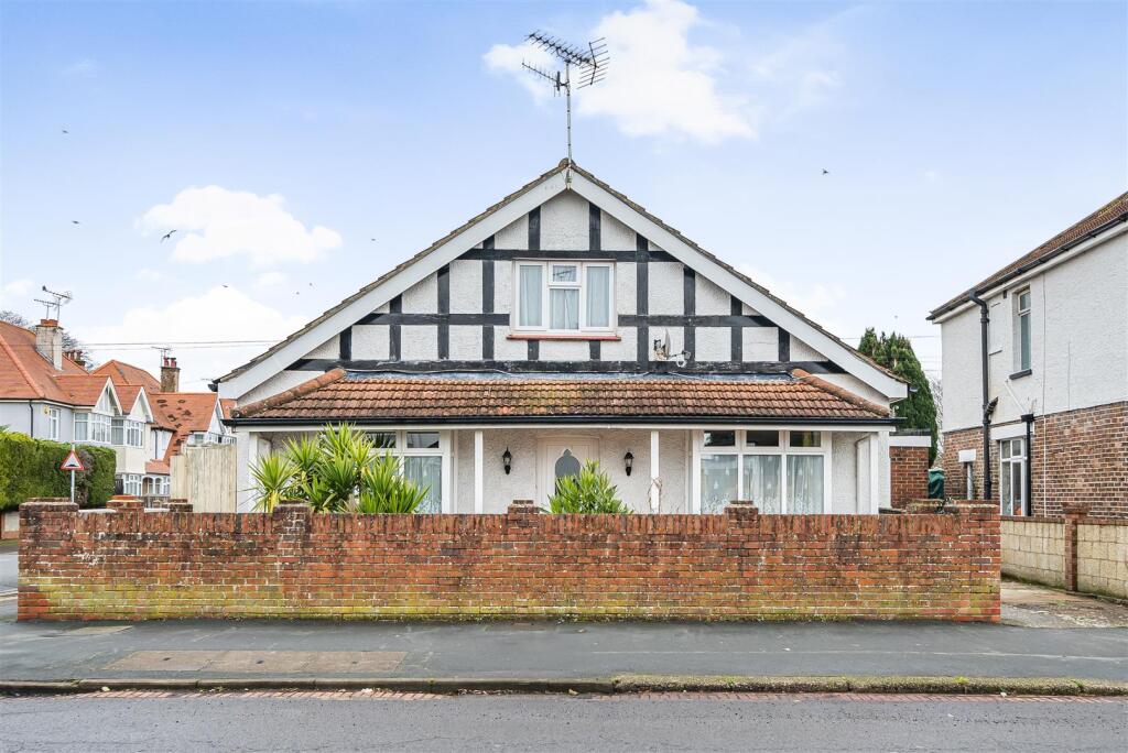 Main image of property: Linden Road, Bognor Regis
