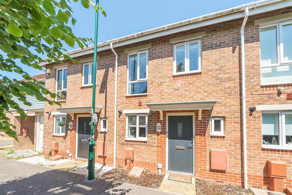 Main image of property: Wish Field Drive, Felpham