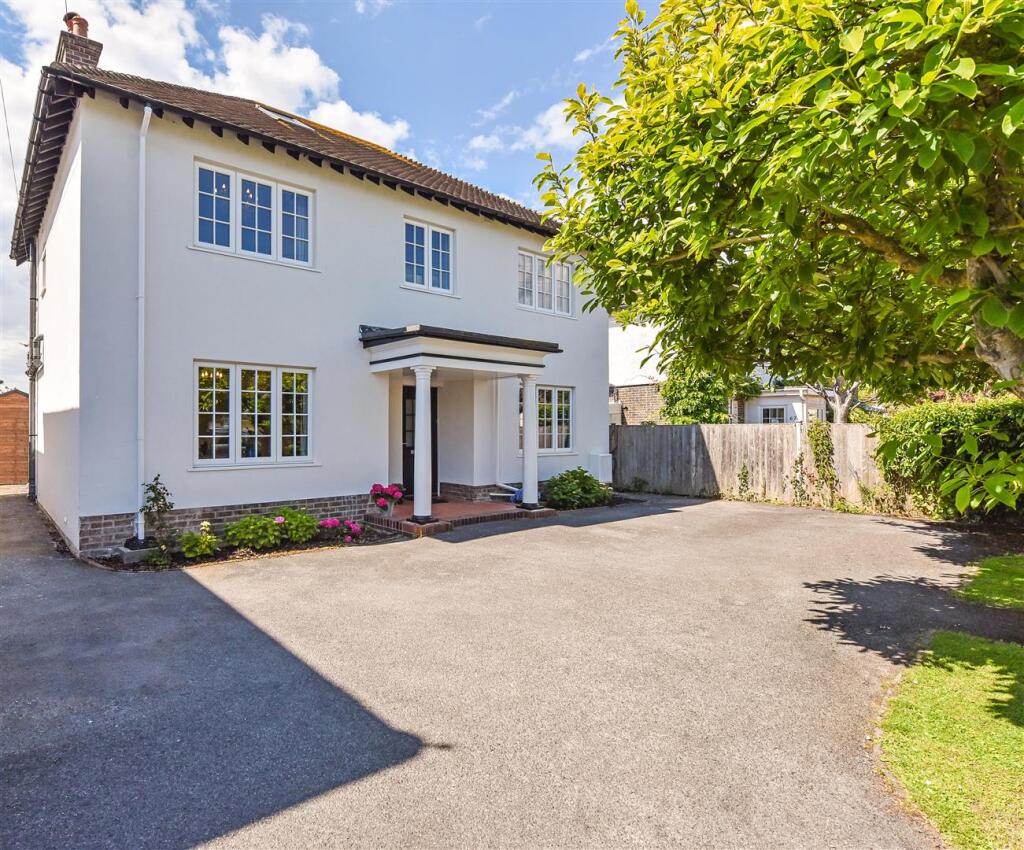Main image of property: Victoria Drive, Bognor Regis