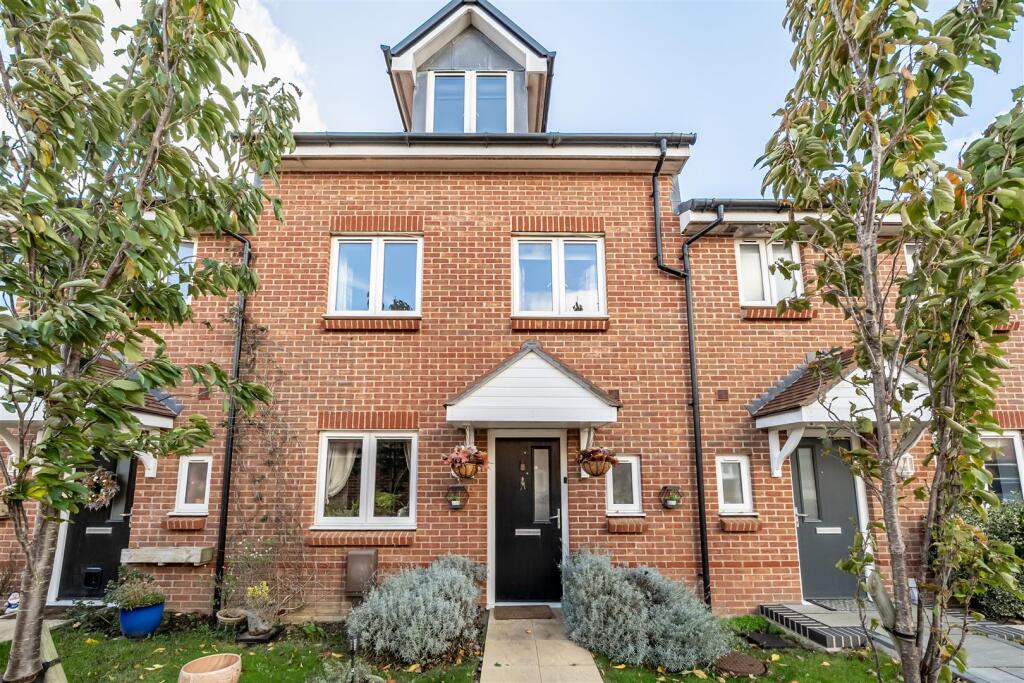 Main image of property: Spinnaker View, Pagham