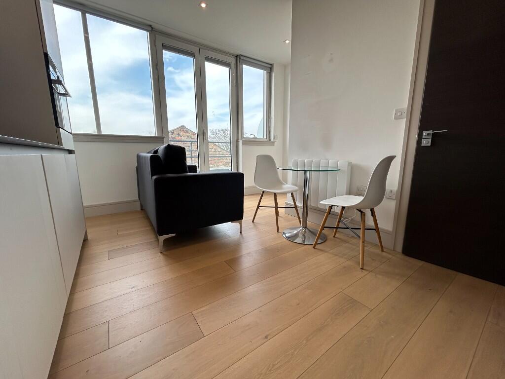 Main image of property: Surbiton Road, Surbiton, Surrey, KT1