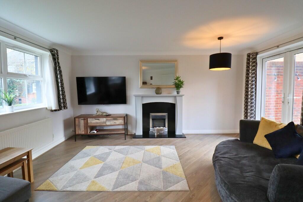 Main image of property: Grouse Meadows, Bracknell, Berkshire, RG12