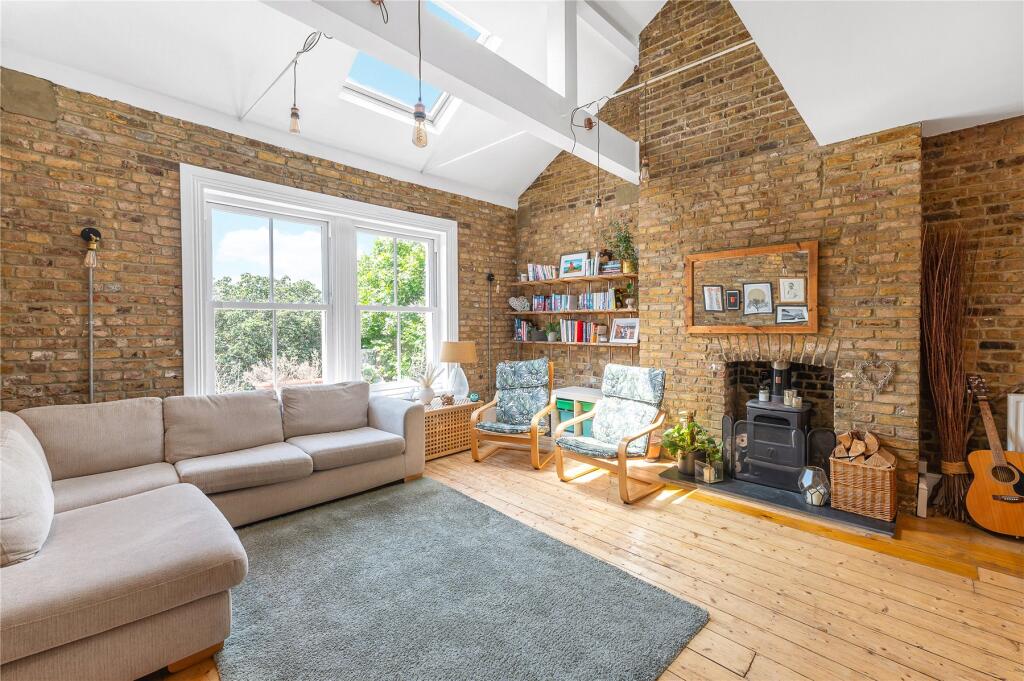 Main image of property: Cavendish Road, London, SW12