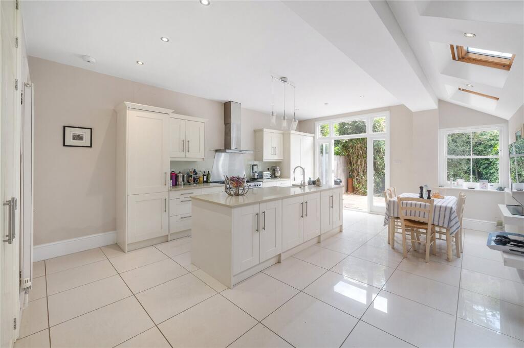 Main image of property: Englewood Road, London, SW12