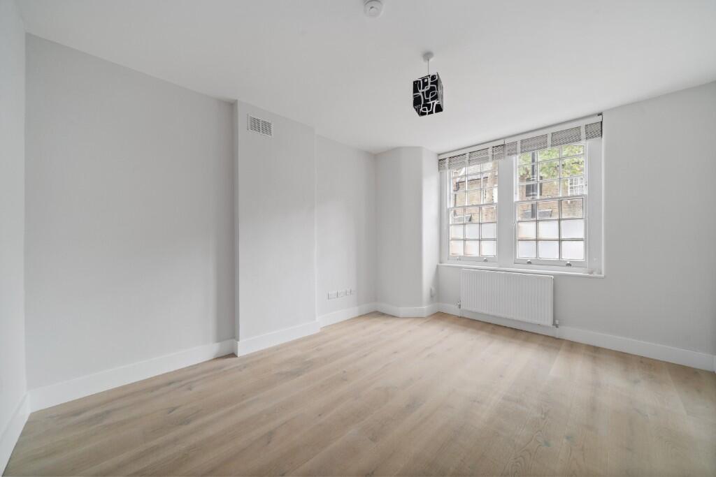 Main image of property: Villa Street, London, SE17
