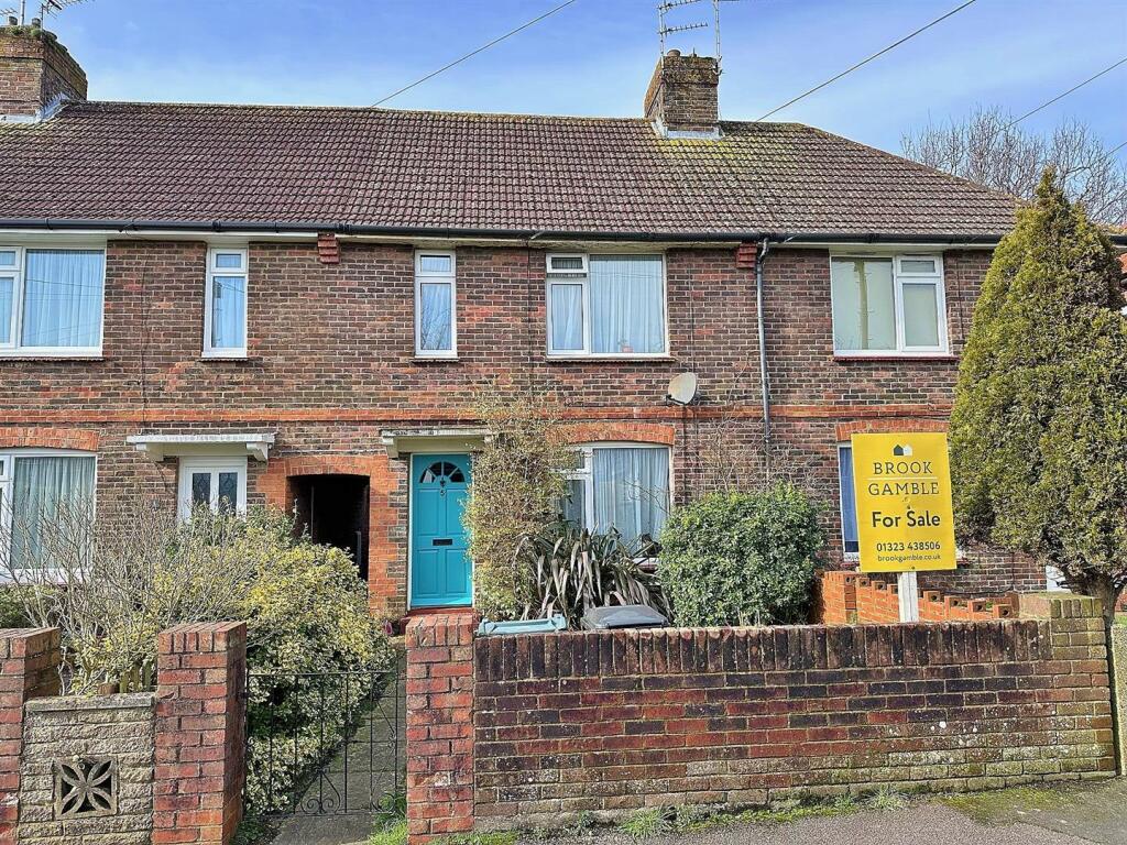 2 bedroom terraced house for sale in Beechy Gardens, Eastbourne, BN20