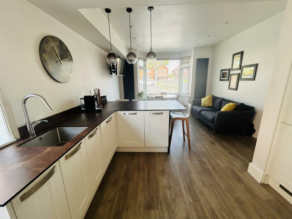 Additional property image - Park Avenue, Eastbourne