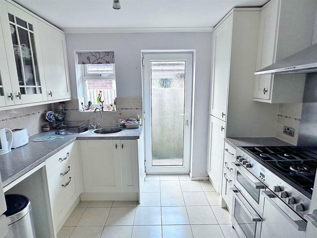Additional property image - Willingdon Park Drive, Eastbourne