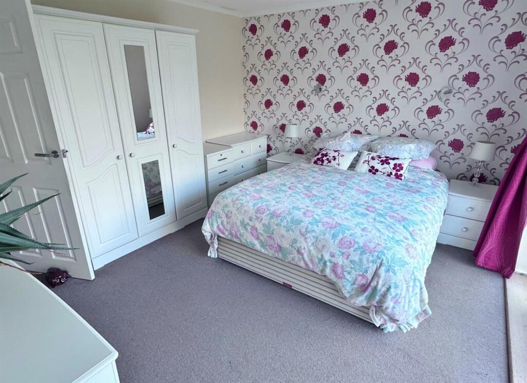 Additional property image - Willingdon Park Drive, Eastbourne