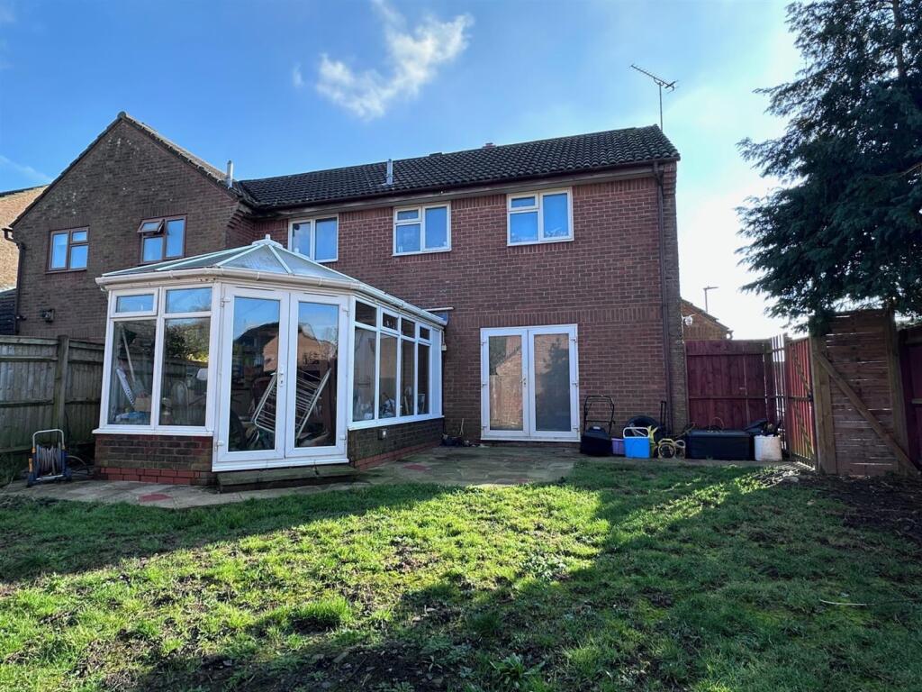 Additional property image - Hodcombe Close, Eastbourne