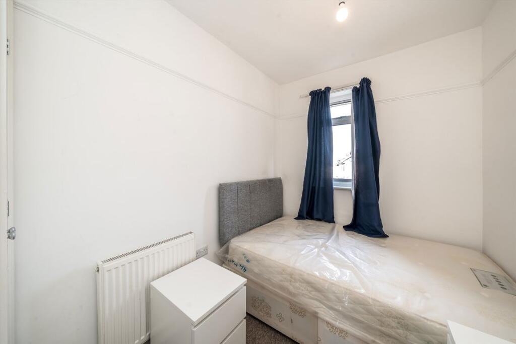 Additional property image - Woodland Way, Tooting