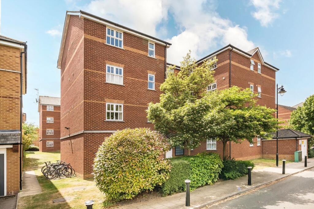 Main image of property: Elderfield Place, Tooting Bec