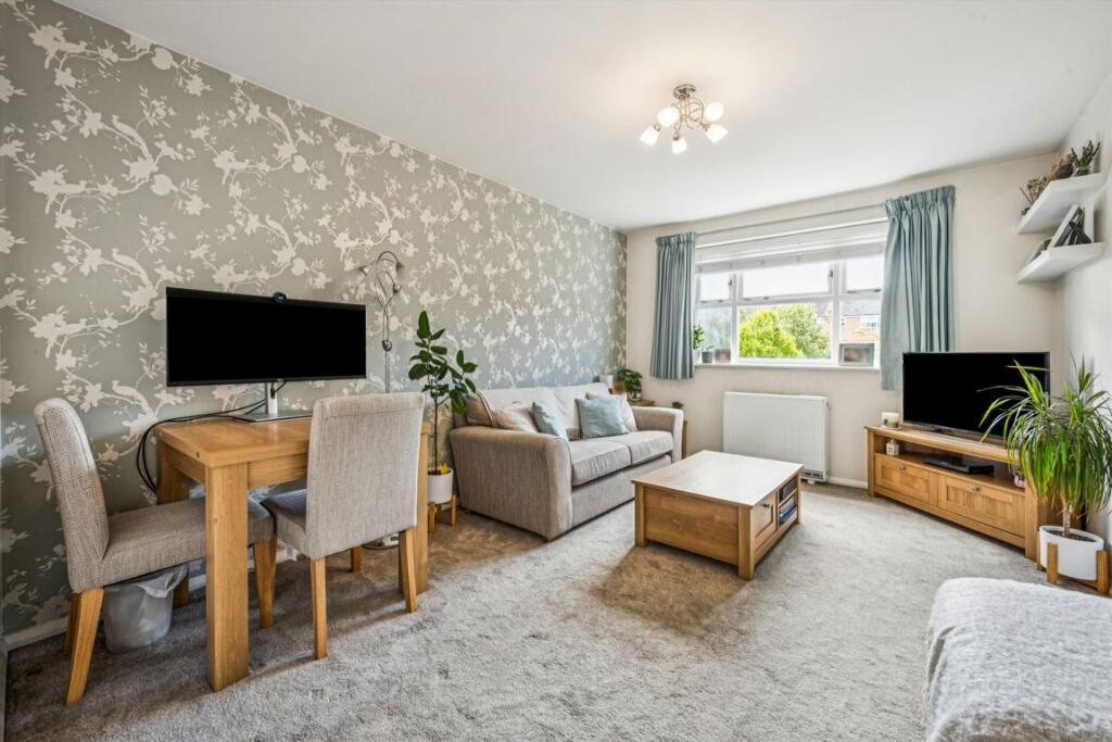 Main image of property: Macmillan Way, Tooting Bec