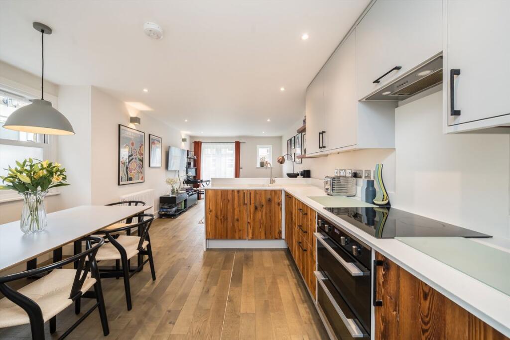 Main image of property: Coverton Road, Tooting