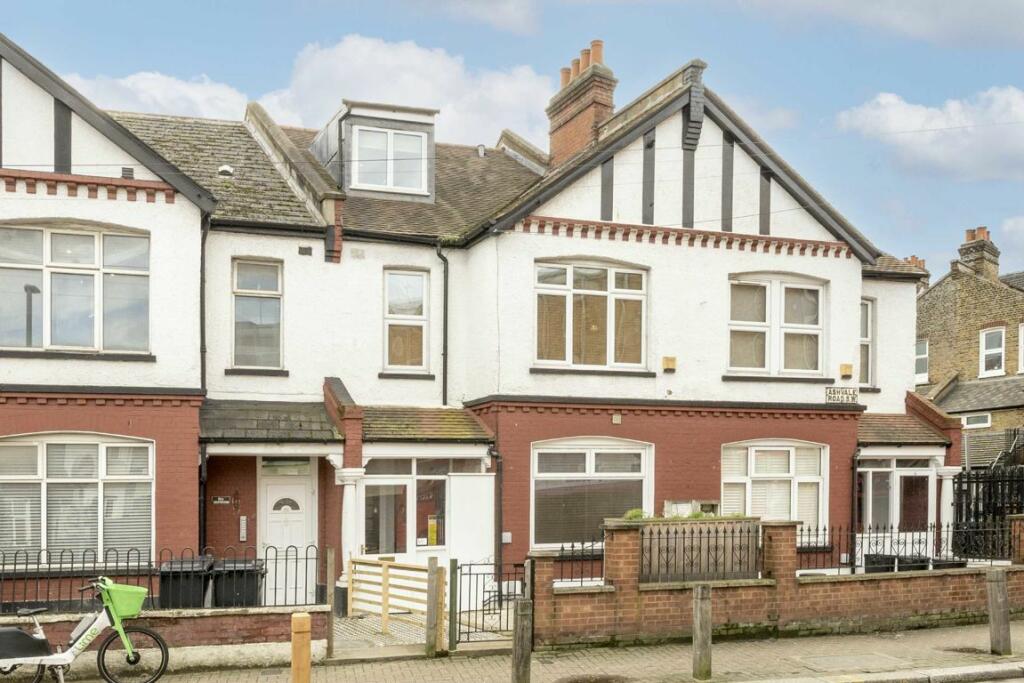 2 bedroom for sale in Ashvale Road, Tooting, SW17